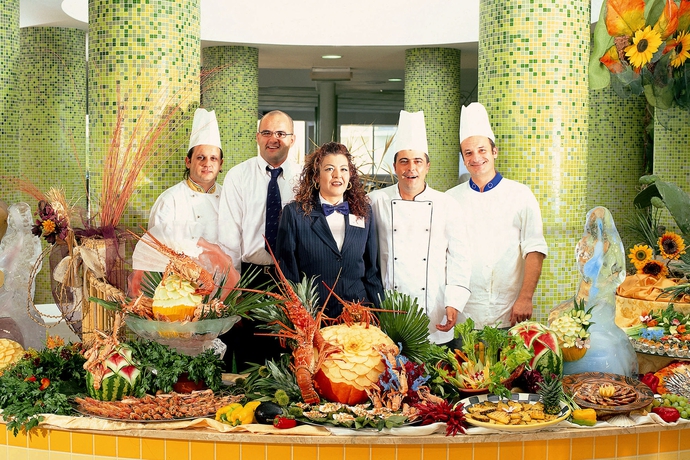 Imagen del bar/restaurante del Hotel Granserena. Foto 5