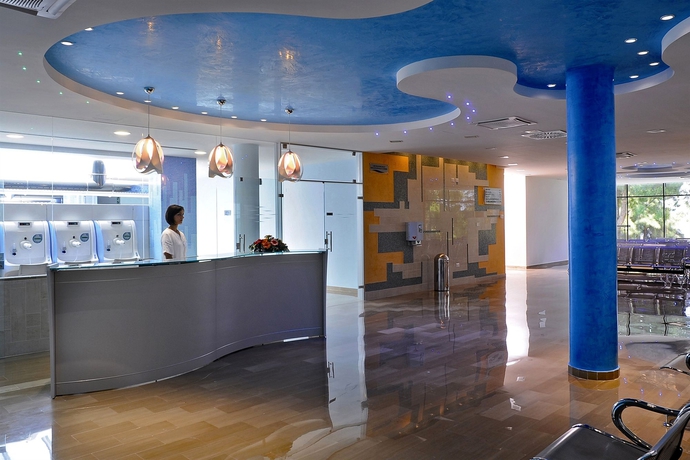 Imagen de los interiores del Hotel Granserena. Foto 12