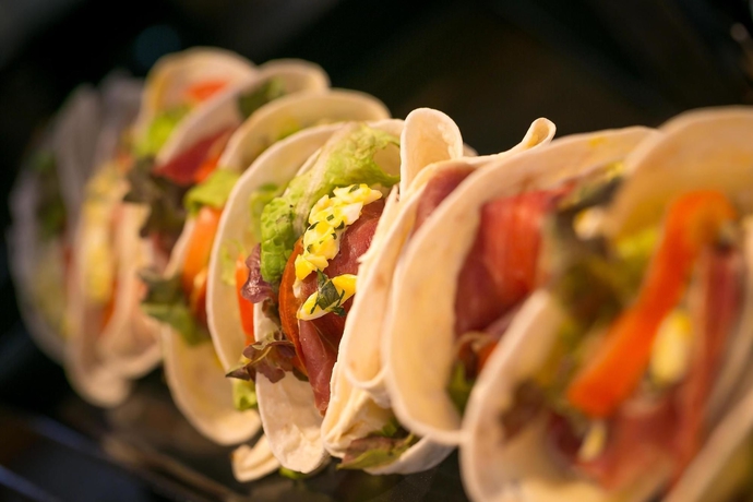 Imagen del bar/restaurante del Hotel Granvia. Foto 3