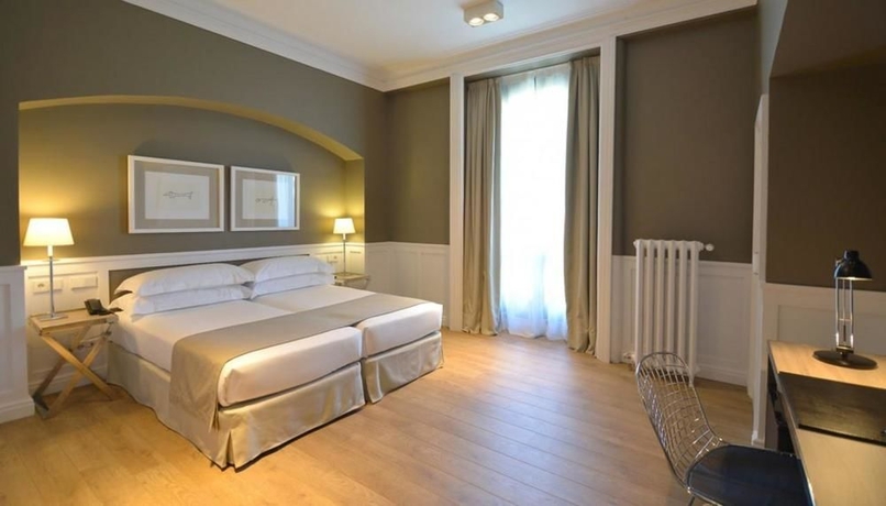 Imagen de la habitación del Hotel Granvia. Foto 8