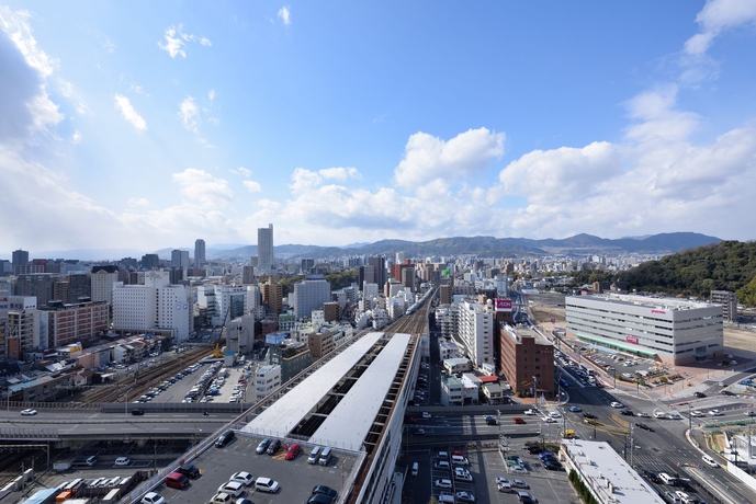 Imagen de la habitación del Hotel Granvia Hiroshima. Foto 7