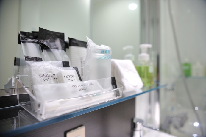 Imagen de la habitación del Hotel Granvia Hiroshima. Foto 9