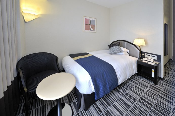 Imagen de la habitación del Hotel Granvia Okayama. Foto 13