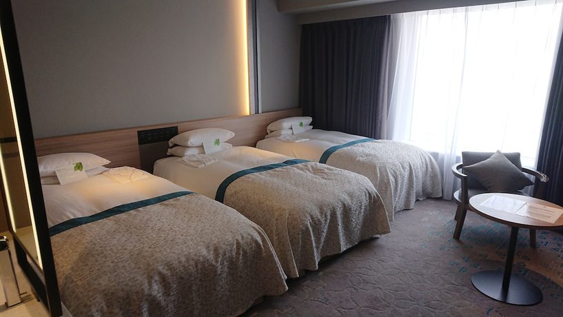 Imagen de la habitación del Hotel Granvia Okayama. Foto 19