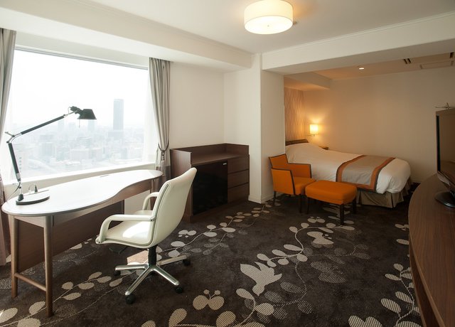Imagen de la habitación del Hotel Granvia Osaka. Foto 8