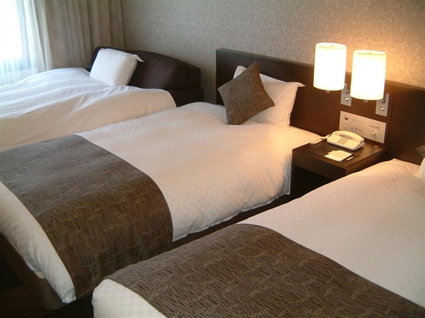 Imagen de la habitación del Hotel Granvia Wakayama. Foto 8