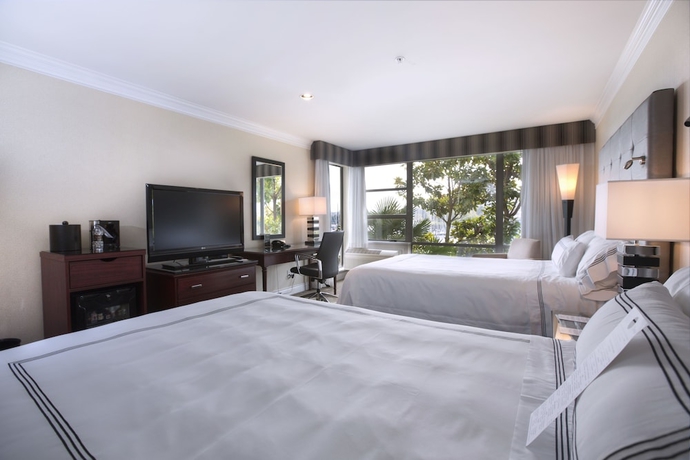 Imagen de la habitación del Hotel Granville Island. Foto 6