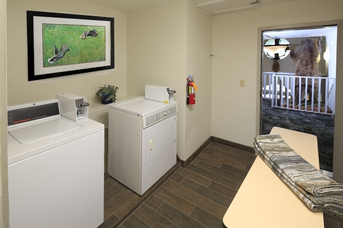 Imagen de los interiores del Hotel Granzella's Inn. Foto 15