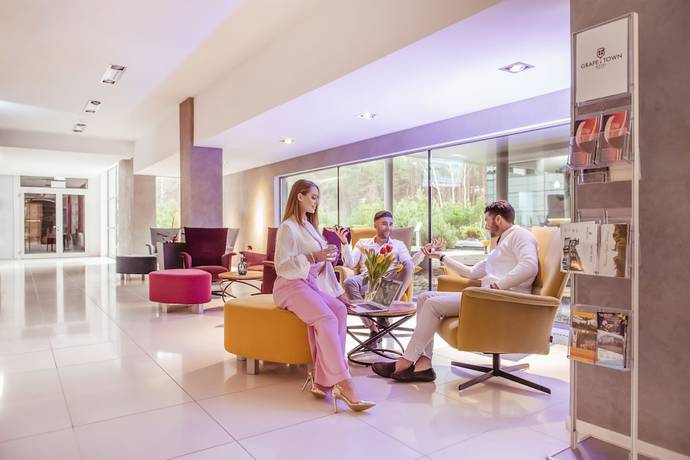 Imagen de los interiores del Hotel Grape Town. Foto 12