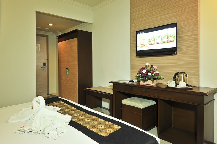 Imagen de la habitación del Hotel Grasia Semarang. Foto 6