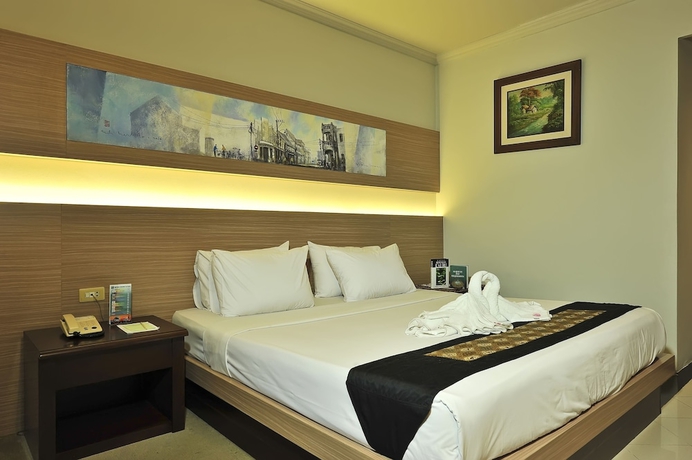 Imagen de la habitación del Hotel Grasia Semarang. Foto 8