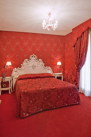 Imagen de la habitación del Hotel Graspo De Ua. Foto 11