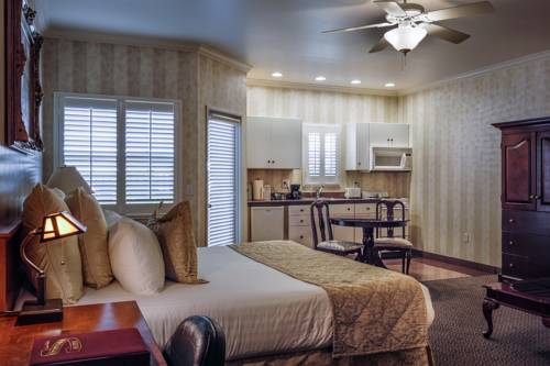 Imagen de la habitación del Hotel Grass Valley Courtyard Suites. Foto 3
