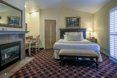 Imagen de la habitación del Hotel Grass Valley Courtyard Suites. Foto 4