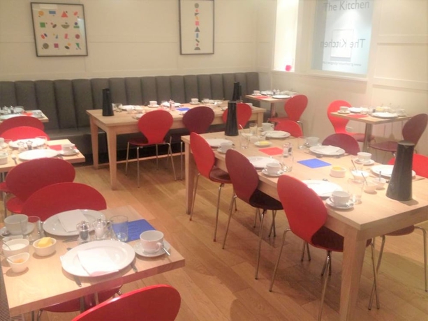 Imagen del bar/restaurante del Hotel Grasshoppers Glasgow. Foto 2