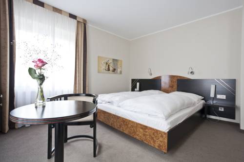 Imagen de la habitación del Hotel Gräfrather Hof. Foto 6