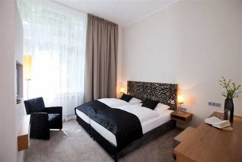 Imagen de la habitación del Hotel Gräfrather Hof. Foto 16