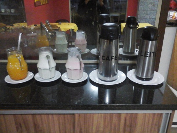 Imagen del bar/restaurante del Hotel Gravata&iacute; Express. Foto 5