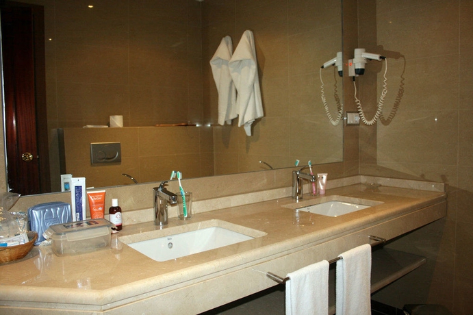 Imagen de la habitación del Hotel Gravina 51. Foto 5