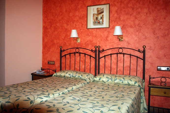 Imagen de la habitación del Hotel Gravina 51. Foto 7