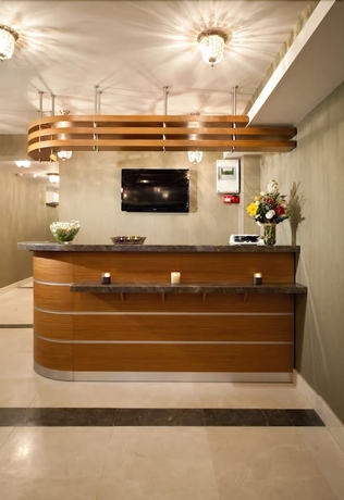 Imagen de los interiores del Hotel Gravis Suites. Foto 16