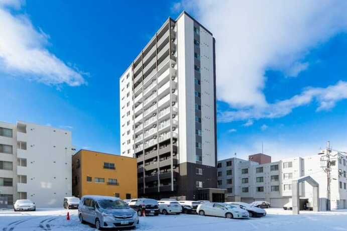 Imagen general del Hotel Gravity, Sapporo. Foto 9