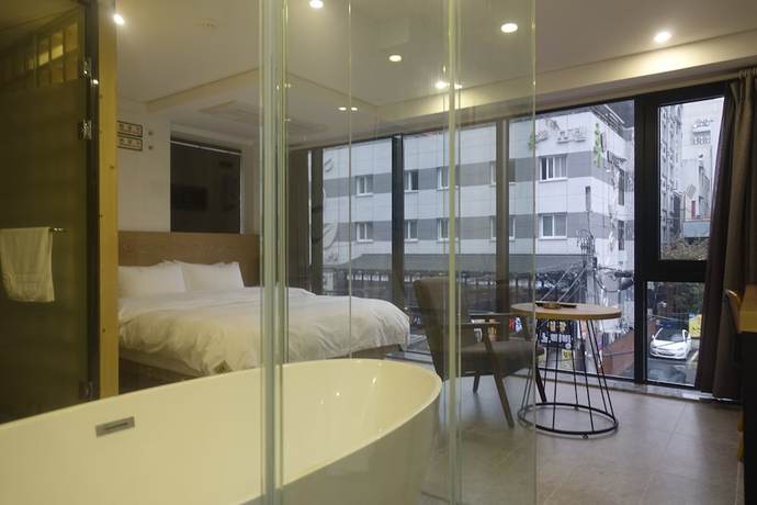 Imagen de la habitación del Hotel Gray Ground Hotel. Foto 2