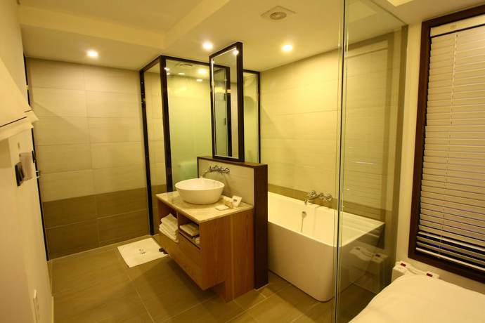 Imagen de la habitación del Hotel Gray Ground Hotel. Foto 3