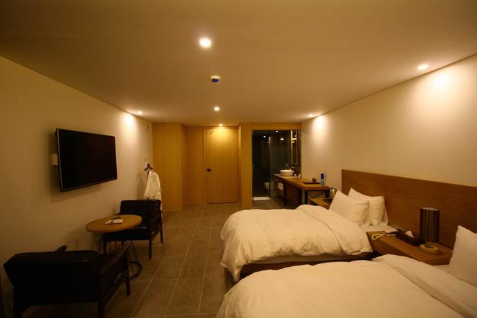 Imagen de la habitación del Hotel Gray Ground Hotel. Foto 10