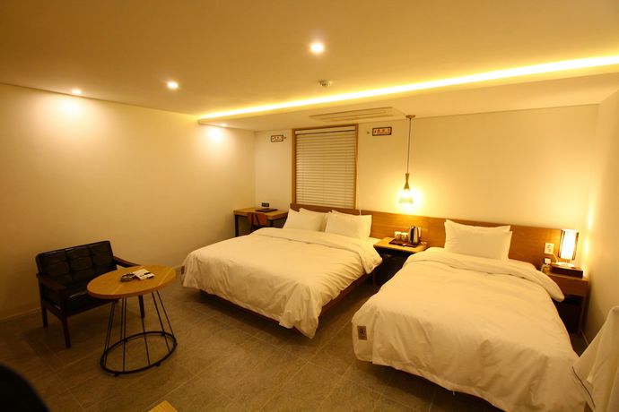 Imagen de la habitación del Hotel Gray Ground Hotel. Foto 11