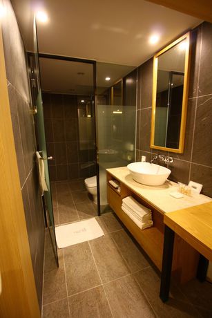 Imagen de la habitación del Hotel Gray Ground Hotel. Foto 17