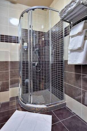 Imagen de la habitación del Hotel Gray Hotel Y Restaurant. Foto 8