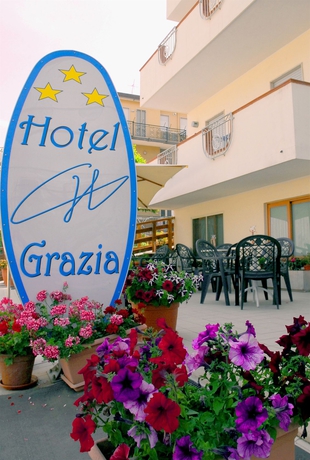 Imagen general del Hotel Grazia, Sperlonga. Foto 1