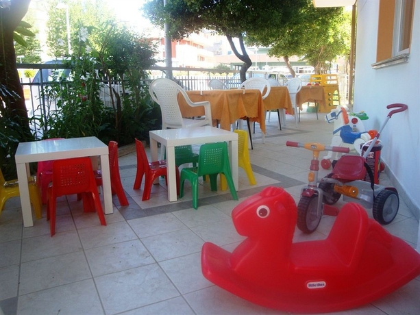 Imagen general del Hotel Graziana A Riccione. Foto 2