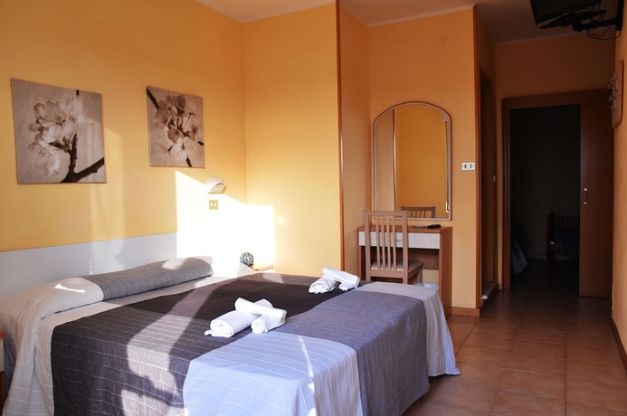 Imagen de la habitación del Hotel Graziella, Costa de Rimini. Foto 6
