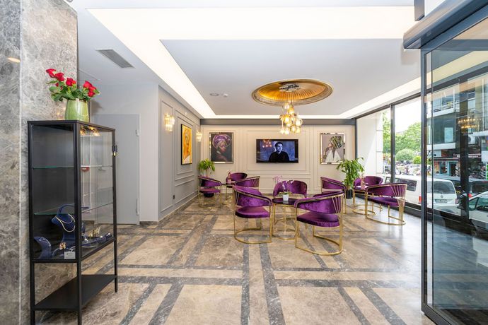 Imagen de los interiores del Hotel Graziella Gold. Foto 12