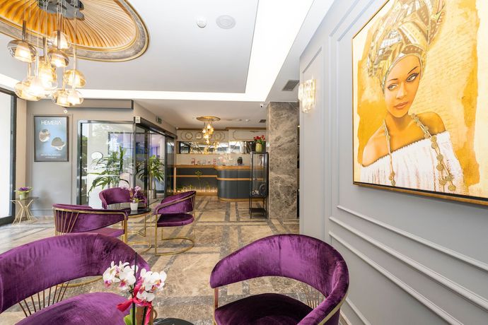 Imagen de los interiores del Hotel Graziella Gold. Foto 17