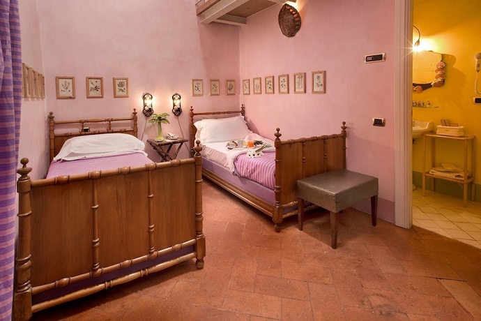 Imagen de la habitación del Hotel Graziella Patio. Foto 4