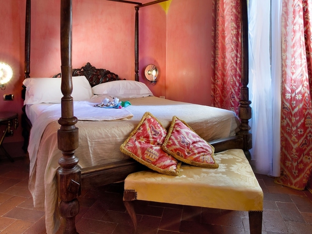 Imagen de la habitación del Hotel Graziella Patio. Foto 6