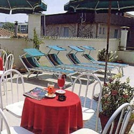 Imagen de los exteriores del Hotel Graziella, Riccione. Foto 15