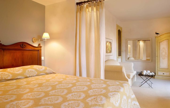 Imagen de la habitación del Hotel Great Greece Le Convivial Suites. Foto 10