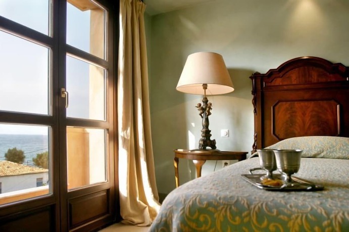 Imagen de la habitación del Hotel Great Greece Le Convivial Suites. Foto 13