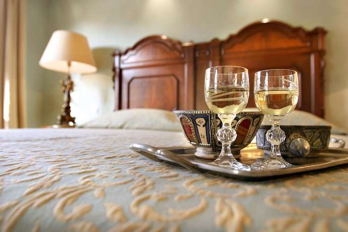 Imagen de la habitación del Hotel Great Greece Le Convivial Suites. Foto 15