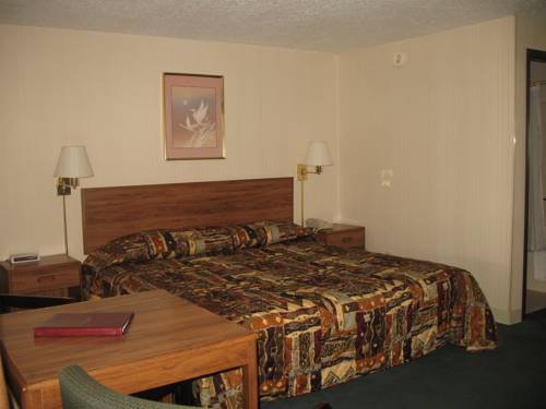 Imagen de la habitación del Hotel Great Lakes Inn Mackinaw City. Foto 3