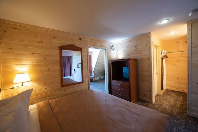Imagen de la habitación del Hotel Great Mackinaw Beachfront. Foto 8