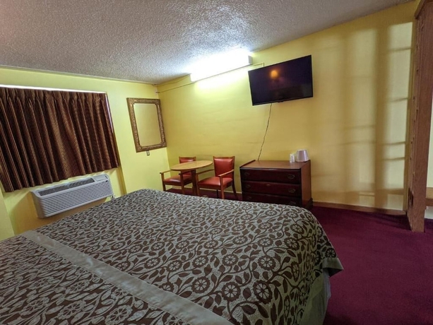 Imagen de la habitación del Hotel Great Plains Budget Inn. Foto 2
