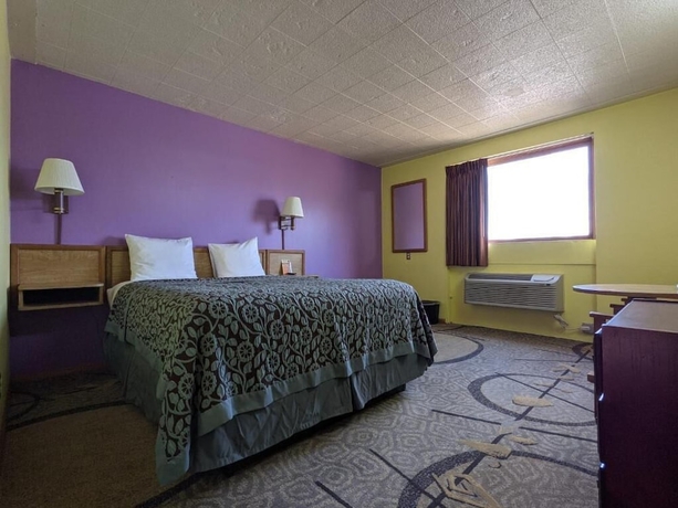 Imagen de la habitación del Hotel Great Plains Budget Inn. Foto 5