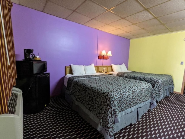 Imagen de la habitación del Hotel Great Plains Budget Inn. Foto 10