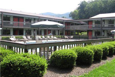 Imagen de la habitación del Hotel Great Smokies Inn Cherokee. Foto 2