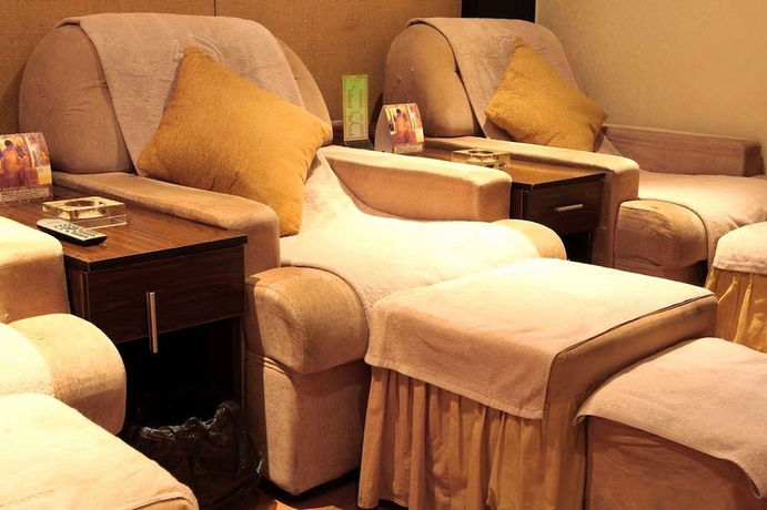 Imagen de la piscina del Hotel Great Tang. Foto 19